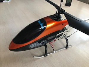 Revell Volitation 9053 The Big One mit einem 7,4V 8000 mAh Akku, ca. 70 cm lang