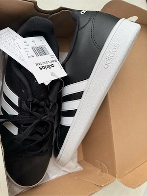 Adidas Sportschuhe 