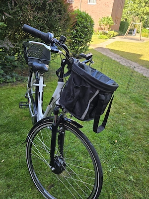 E-Bike, kaum genutzt, Bestzustand