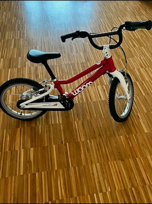 Woom 2 kinderfahrrad rot mit Originalverpackung