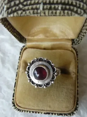 925 Silber Ring Fingerring roter Granat Punze Größe 50 Sterlingsilber