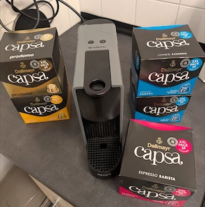 Nespresso Krups Kaffeepads Maschine, Kaffee, Tee und Ständer 