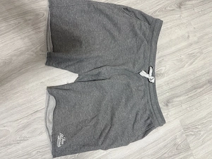XL Shorts grau