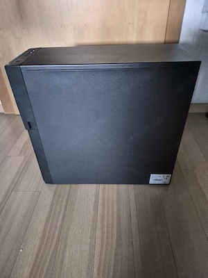 Gaming Pc Ryzen 5 5600G rx 6600 8gb 16GB RAM SSD