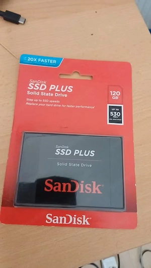 SanDisk SSD Plus 120GB SSD