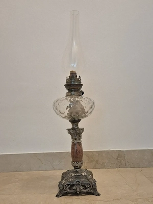 Jugendstil Petroleum Tischleuchte - Höhe 62 cm