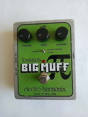 Electro harmonix big muff bass pi.