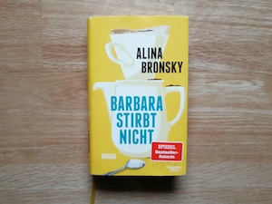 Barbara stirbt nicht - Alina Bronsky - Hardcover