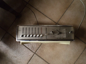 Retro GRUNDIG "Sono-Clock a Musikgerät", Radio Wecker Radiowecker 1960er Jahre, sehr selten & rar