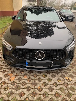 Mercedes AMG A35, 306PS, Vollleder, Panorama- u.elektr. Schiebedach uvm.