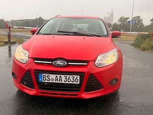 Ford Focus 1,6 TDCi Ahk TÜV 05 27
