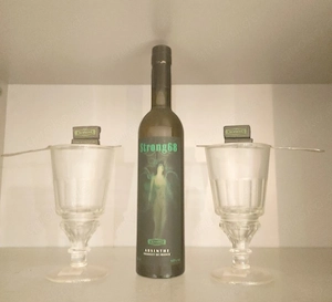 Absinthe Strong 68 mit 2 Gläsern u Löffel 