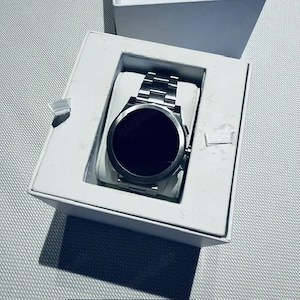 Michael Kors Access Smartwatch Model DW4C in Edelstahl 