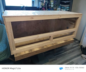 Holzterrarium 100x40x40