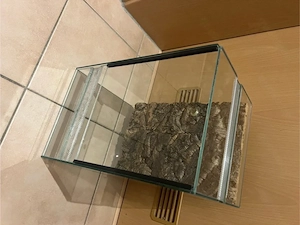 Falltür-Terrarien Bild 1