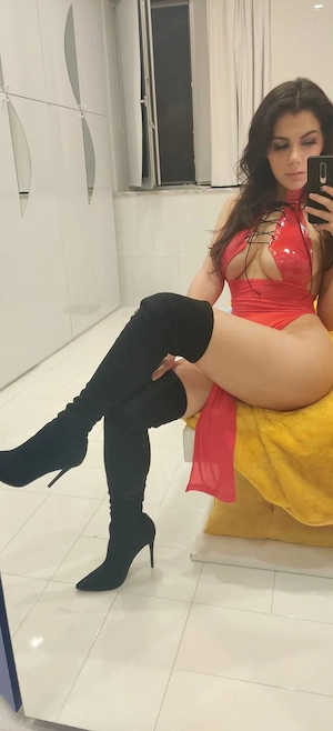 Junge sexy und unabhängige Frau 