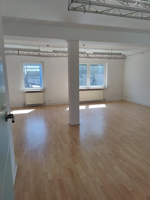 Co-Working-Space: flexibler Arbeitsplatz mit Schreibtisch, Büro Friesenheimer Insel, 24 7 Zugang