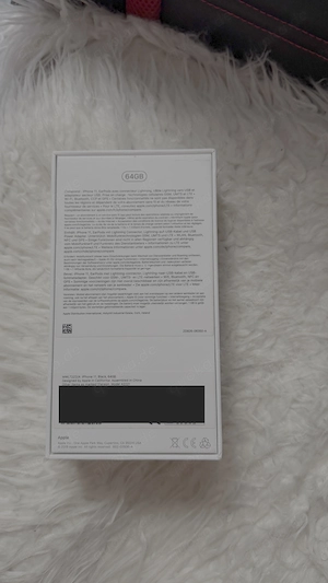 Original Apple iPhone 11 Verpackung 64 GB Black Bild 2