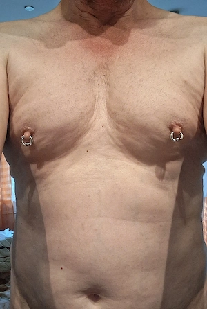 Devot Mann sucht W, WW, Paar (BDSM)