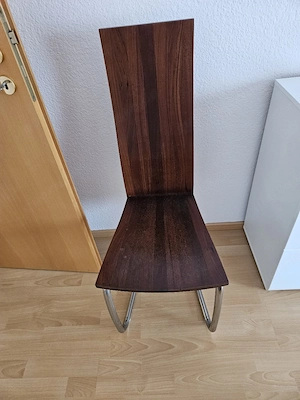 Holzstuhl 
