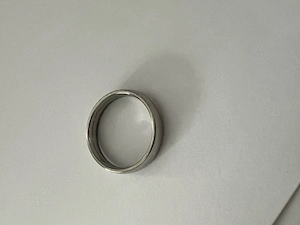 2 Silber ringe (aus stahl) Preis pro Ring