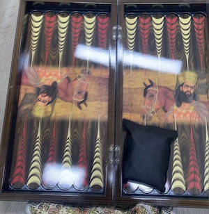 Sehr schönes Backgammon Spiel