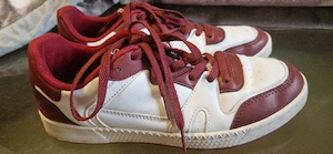 Schuhe zu verkaufen 