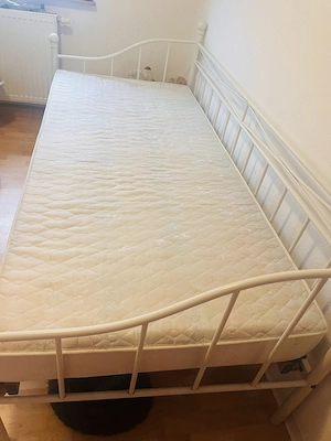 Metall Bett mit Matratze und Rost 100x200 