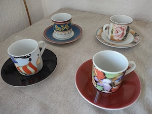 4 Mokka-  Espressotassen mit Untertasse, Sammlerstücke, Schumann Germany Nr. 22 