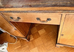 Mahagoni-Partner-Schreibtisch um 1910 mit rotem Leder Bild 5