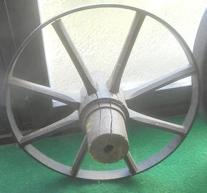 Wagenrad alt Durchmesser 56 cm