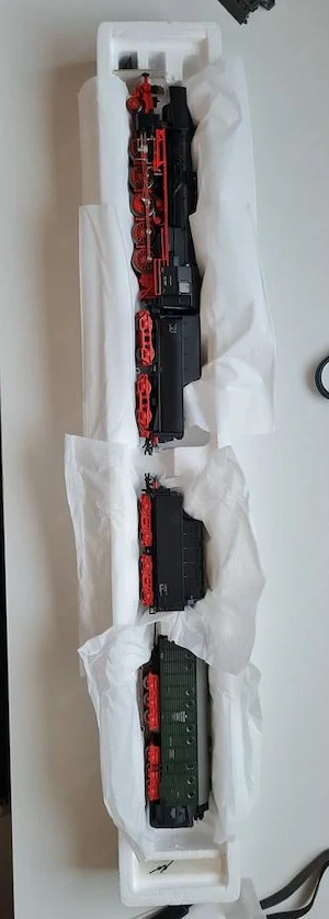märklin 26830 Modell befindet sich insgesamt in einem guten Zustand. 