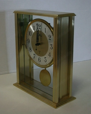Funkpendeluhr AMS 5191 Goldenes Metallgehäuse 