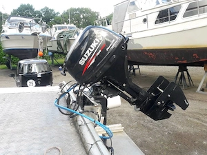 Verkaufe Katamaran Motorboot mit 20 PS Suzuki Aussenborder  Bild 6