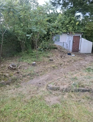 Ruhiges Freizeitgrundstück mit Laube & Strom Wasser in Pritzwalk   ca. 1100 m  Bild 2