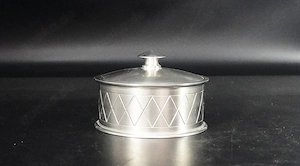 Zinndose, Schmuckschatulle, massiv-dekorativ, Höhe 6 cm, D.m. 11cm