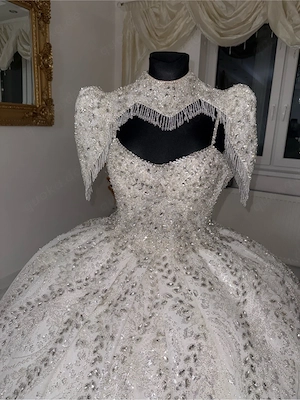 Brautkleid
