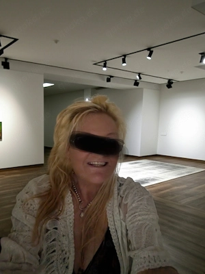 Attraktive Lady von nebenan sucht den Herren ab 50