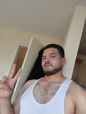 Junger männlicher Escort (27) in Frankfurt