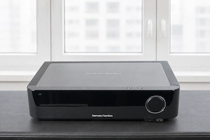 Harman Kardon BDS 270 2.1 Blu-ray Heimkino Receiver.