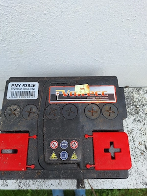 Eine Batterie für eine Weide