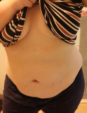 Ich biete Sexchat für geile Männer :) 