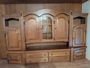Wohnzimmerschrank, sehr gut erhalten