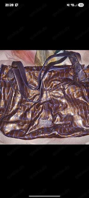 Via Milano echte Lack ledertasche im bordeauxrot komplett neu