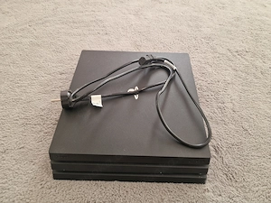 Verkaufe PS4 Pro