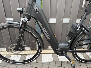 KTM Macina Power Sport 11 Plus E-Bike Trekkingrad 28 Zoll TOP