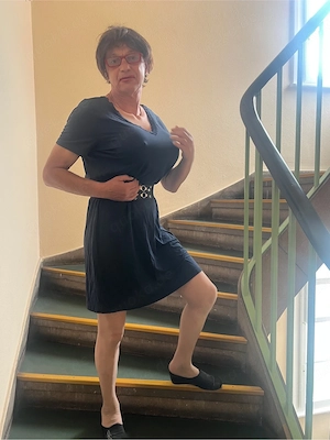 Berlin DWT liebt alte Herren mit Bauchlein 