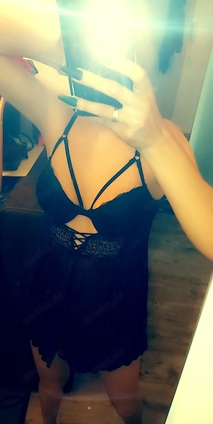 Paar sucht Mann zwischen 30 und 40 für 3er.