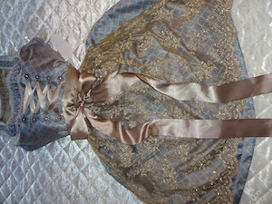 Dirndl Gr 38 Moser, NEU