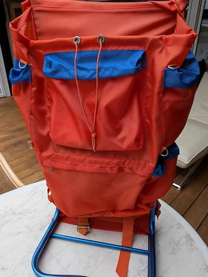 Rucksack mit Sitzgelegenheit